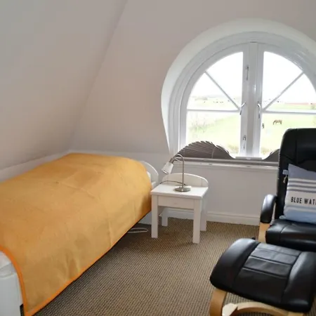 Holiday home Wohnen Auf'm Lande Ht 6 Oldsum